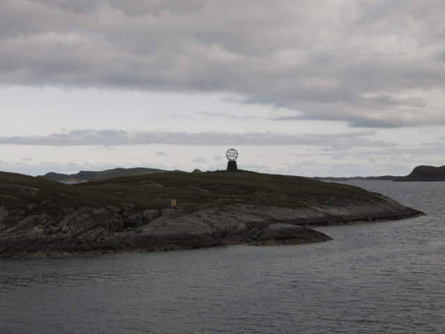 Hurtigruten_2015-06-20_07-24-1